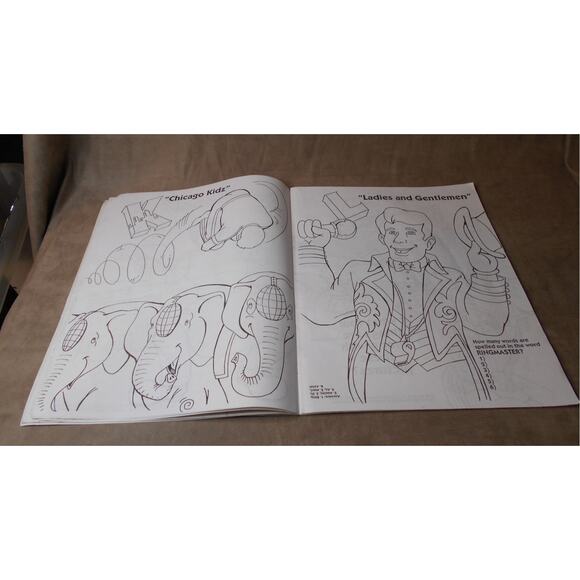 Feld Ent 1997 Ringling Brothers & Barnum & Bailey Circus Jumbo Coloring Book - Picture 6 of 12